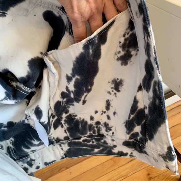 Worthy Threads Tie Dye Denim Boyfriend Trucker Jacket Size S - Picture 7 of 12